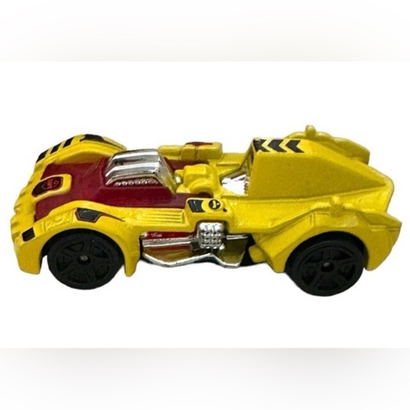 Other - Hot Wheels 2015 Yellow Turbot Made in Malaysia